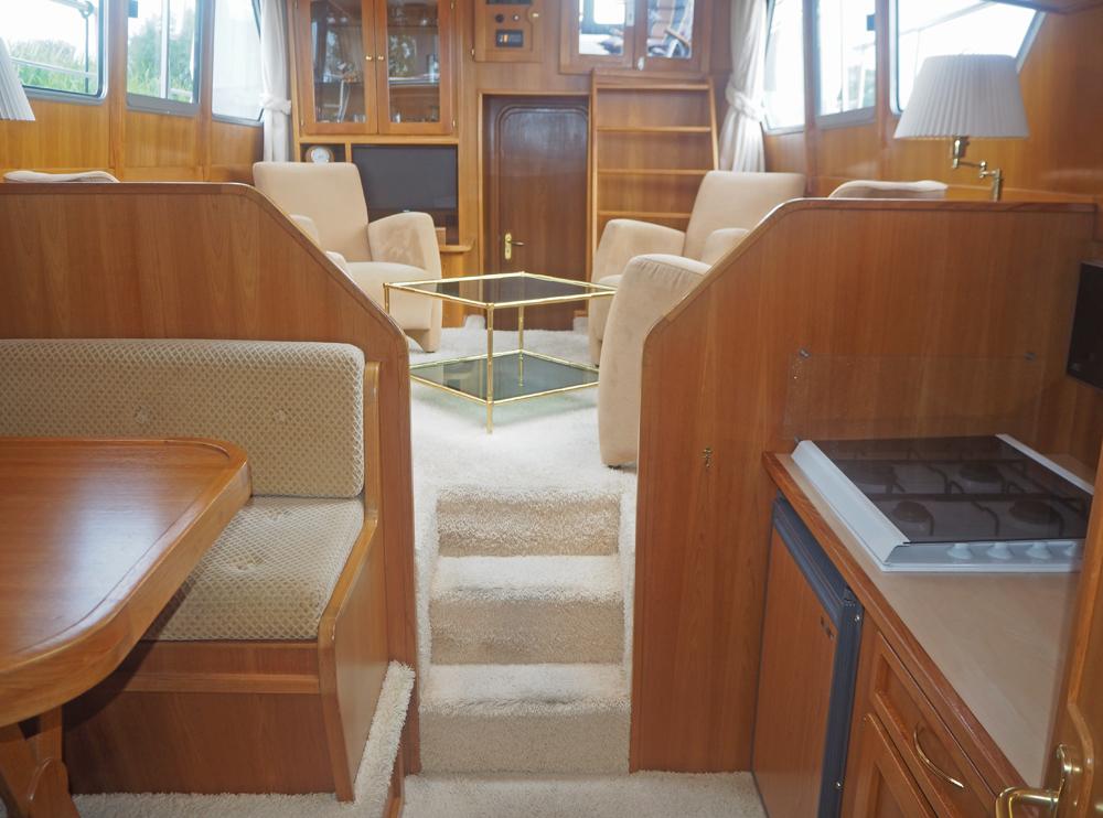 Fore ship, Accommodation